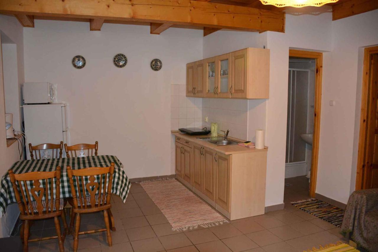 Apartment Balatonbereny 8 Exterior photo